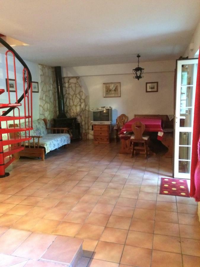 Casa Con Giardino Villa Pescasseroli Dış mekan fotoğraf